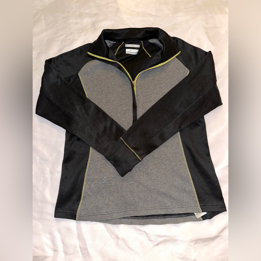 Columbia Women’s 1/4 Zip Pullover Size XL